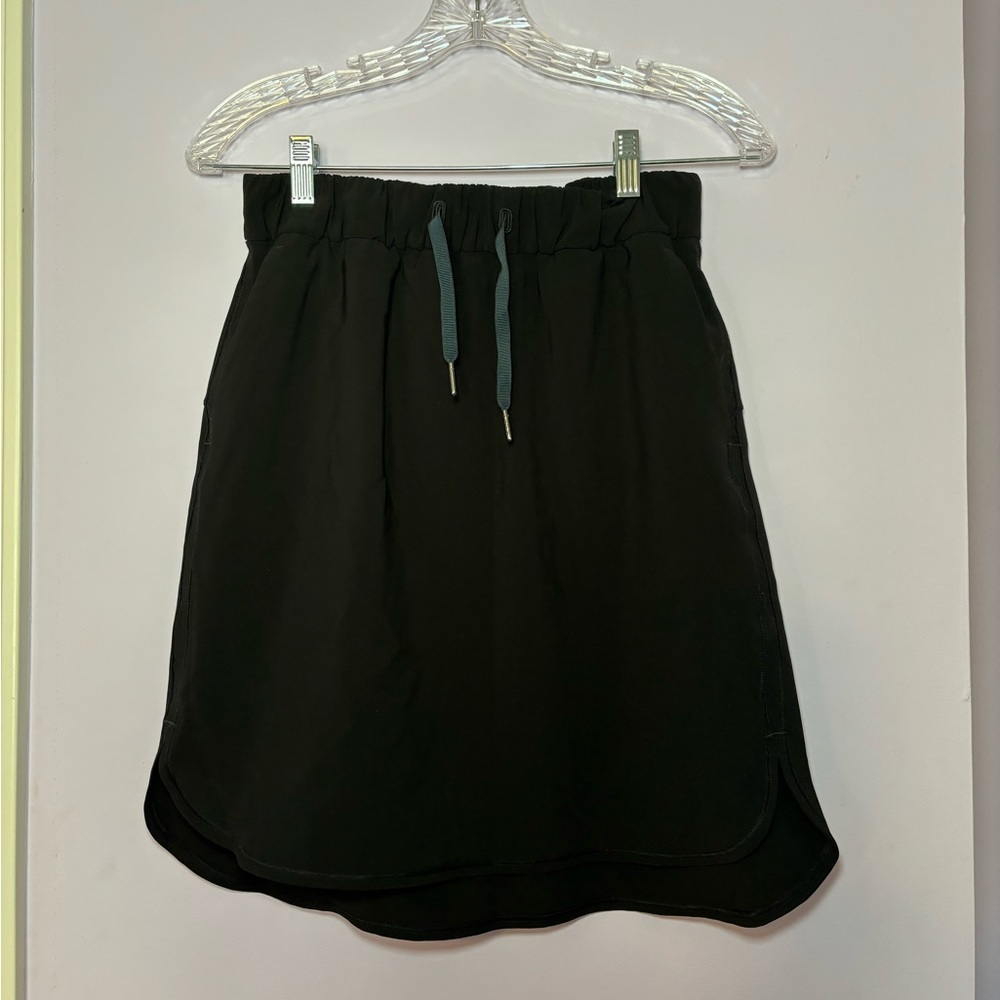 Lululemon On The Fly Skirt Size 6
